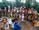 31 Chorus line of PNG women at a tribal ceremony 800