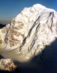 21 Snow capped peak in New Zealands Southern Alps 800