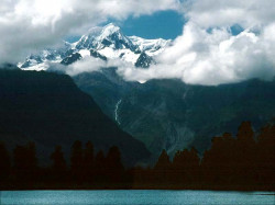 35b Mount Cook on the South Island of New Zealand 800