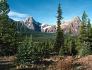 40 Mountain peaks in Albertas Banff National Park in Canada 800