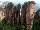 45 Towering rock pillars in Zhangjiajie National Forest Park in China 800
