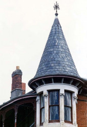 36 Tower widow in a Victorian style home in Hastings  New Zealand 800