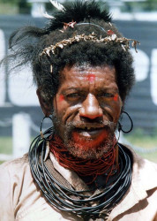 111. Cable man of PNG 800