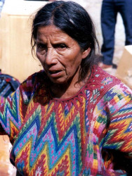 12 Portrait of a Mayan woman in Guatemala 800