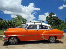 1953 Chevrolet 4 Door Sedan in Vinales 2 800