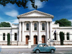 1A Bank building in Dunedin  New Zealand 800