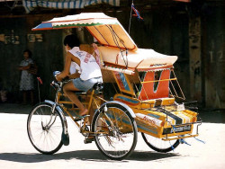 4 Pedi cab in Thailand 800