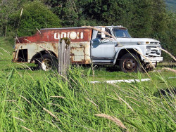 Abandoned UnionOil Truck in Idaho 800