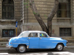 1951 Dodge 4 Door Sedan in Havan s Streets 800