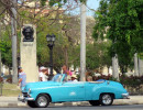 1951 chevrolet convertible taxi in havana 800