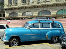 1952 Chevrolet 4 door Station Wagon in Havana 800