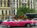 1955 pontiactaxi in havana 800