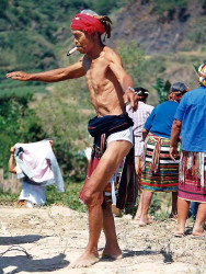 11 ifugao headhunter warrior participating in a tribal dance 800