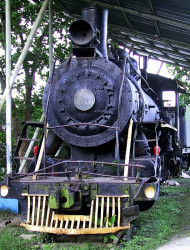 11a steam locomotive on display in the philippines 800