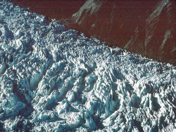 40 ice field in new zealands southern alps 800