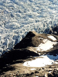 44 side face of an ice field in chile 800