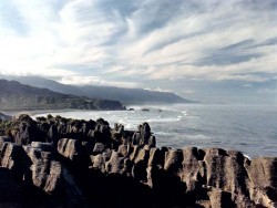12 the famous pancake rocks at dolomite point in new zealand 800
