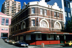 46. frisco hotel in downtown sydney 800