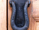 159 cast iron knocker in leon  nicaragua 800