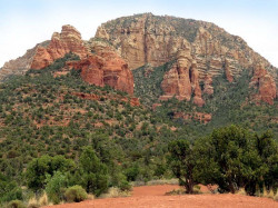 sedona red rock 3 800