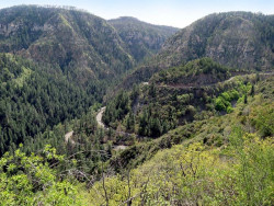 sedona red rock 9 800