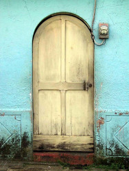 26 plain and simple in el salvador 800