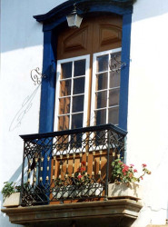 44 balcony in cochabamba  bolivia 800