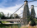 45 cable suspension bridge on the north island of new zealand 800
