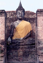 12 buddhist statue at the ruins in pitsanulok 800