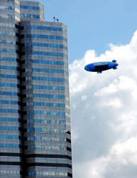 106 direct tv blimp 800
