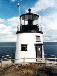 58 lighthouse along the atlantic ocean in maine  usa 800
