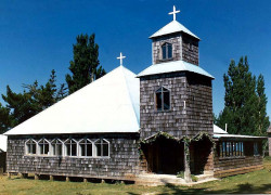2 wooden church on the island of chiloe in chile 800