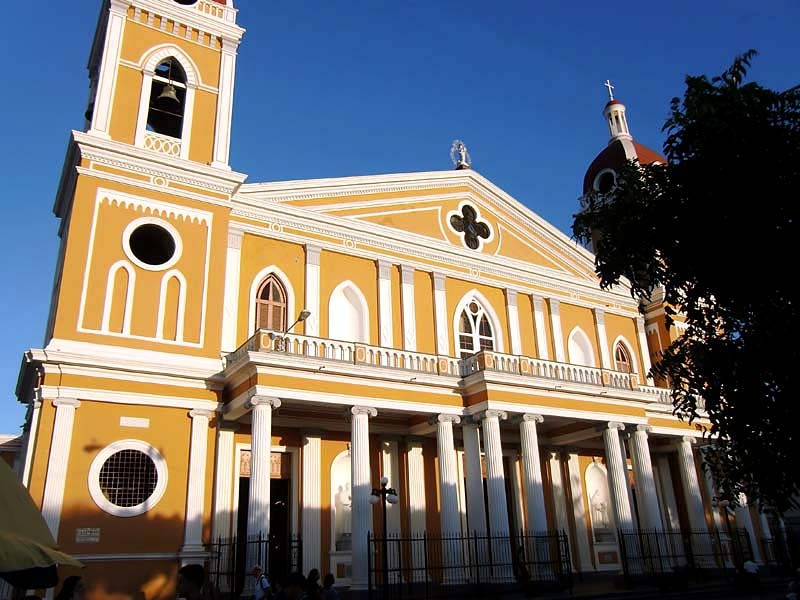 36  church 13 granada 800