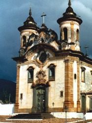 5 church in lovely ouro pretaa 800