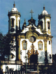 6 brazilian church up the coast from rio 800
