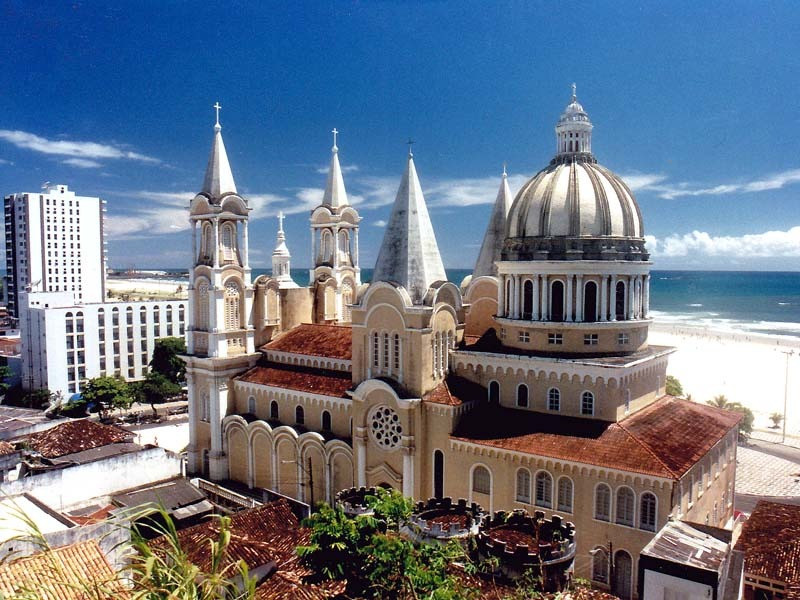 7 massive cathedral on the coast north of rio 800