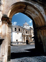 22 convent in antigua 800