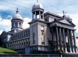 43 large cathedral in napier  new zealand 800