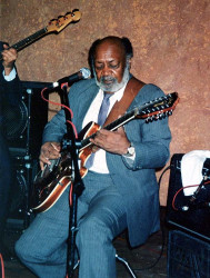 robert jr. lockwood  6  800