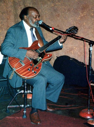 robert jr. lockwood  7  800