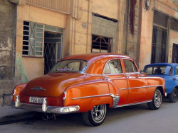 1950 Chevrolet Deluxe Paked in Havana 800