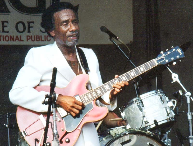 clarence holliman ig