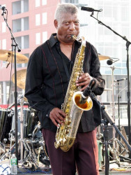 gene  big daddy  barge