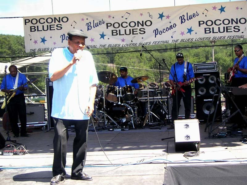 king alex and the untouchables