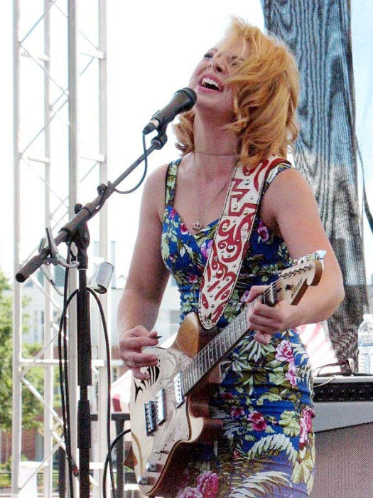samantha fish