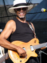 theodis ealey